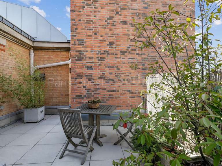 Appartement Paris 16e - 2 chambres - 105m²