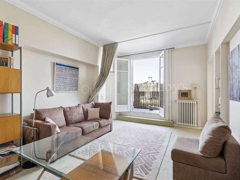 Appartement Paris 16e - 2 chambres - 105m²