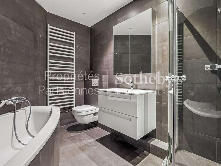 Apartment Paris 16e - 2 bedrooms - 118m²