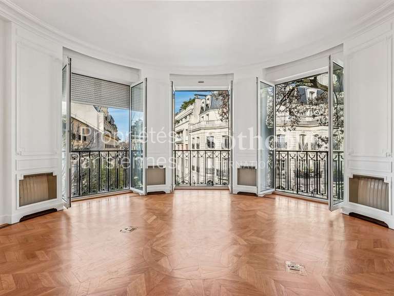 Apartment Paris 16e - 2 bedrooms - 118m²