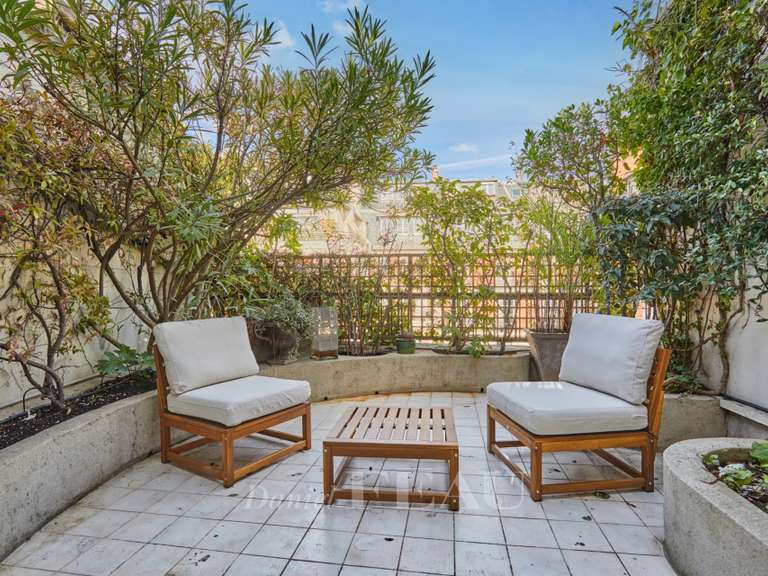 Appartement Paris 16e - 1 chambre - 69m²