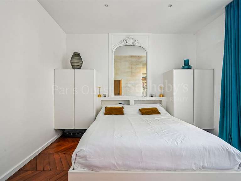 Appartement Paris 16e - 3 chambres - 155m²