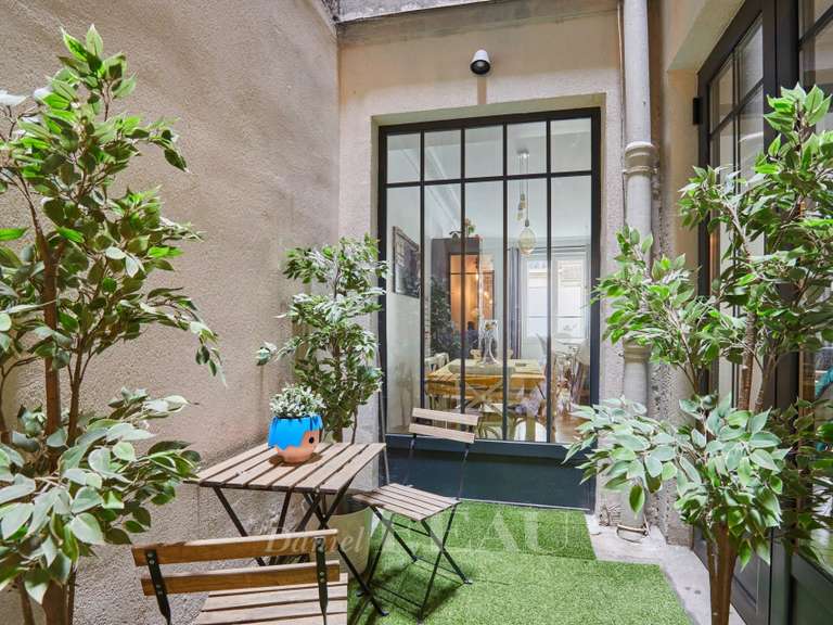 Appartement Paris 16e - 4 chambres - 170m²