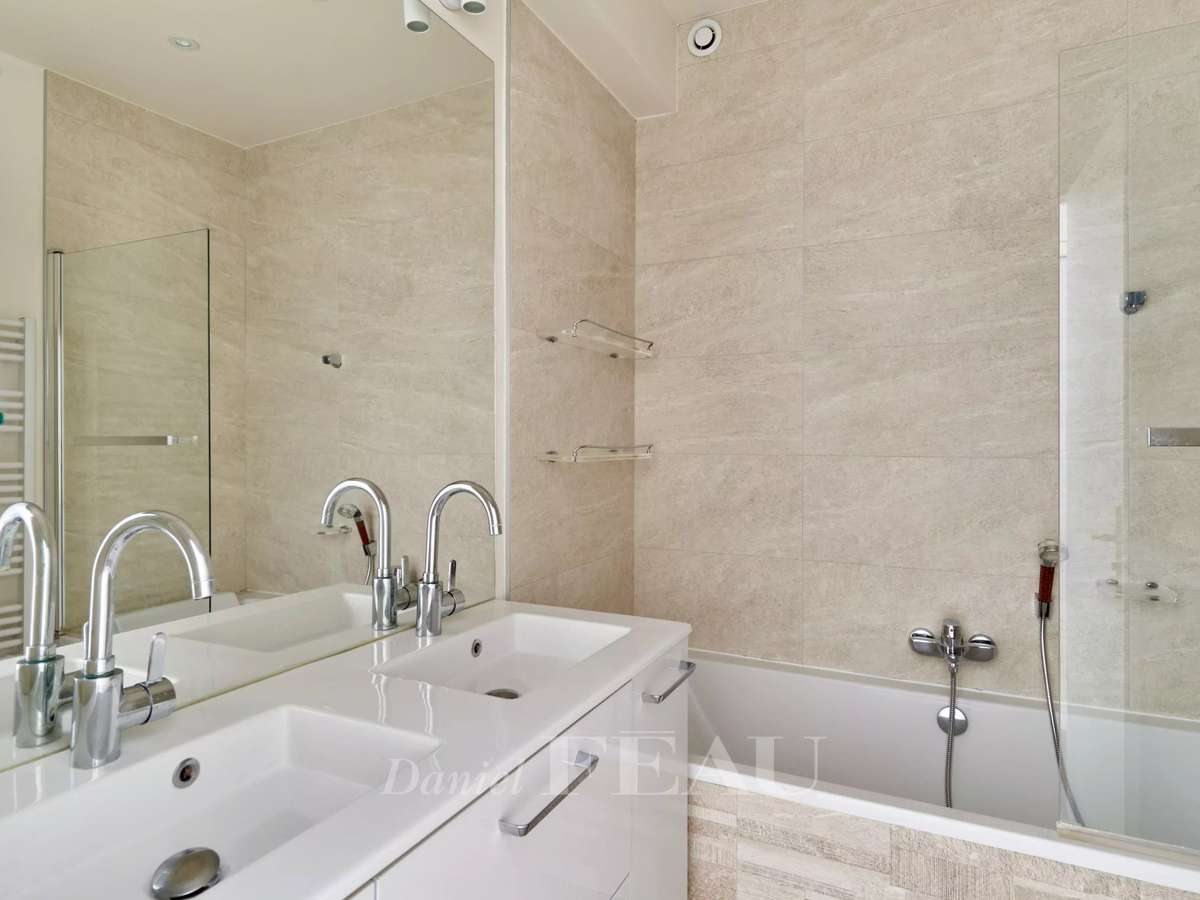 Appartement Paris 16e