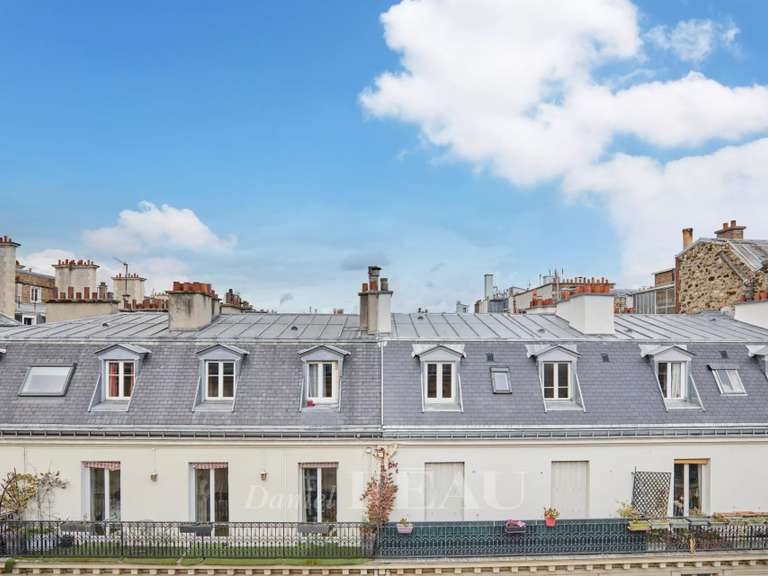 Appartement Paris 16e - 3 chambres - 171m²