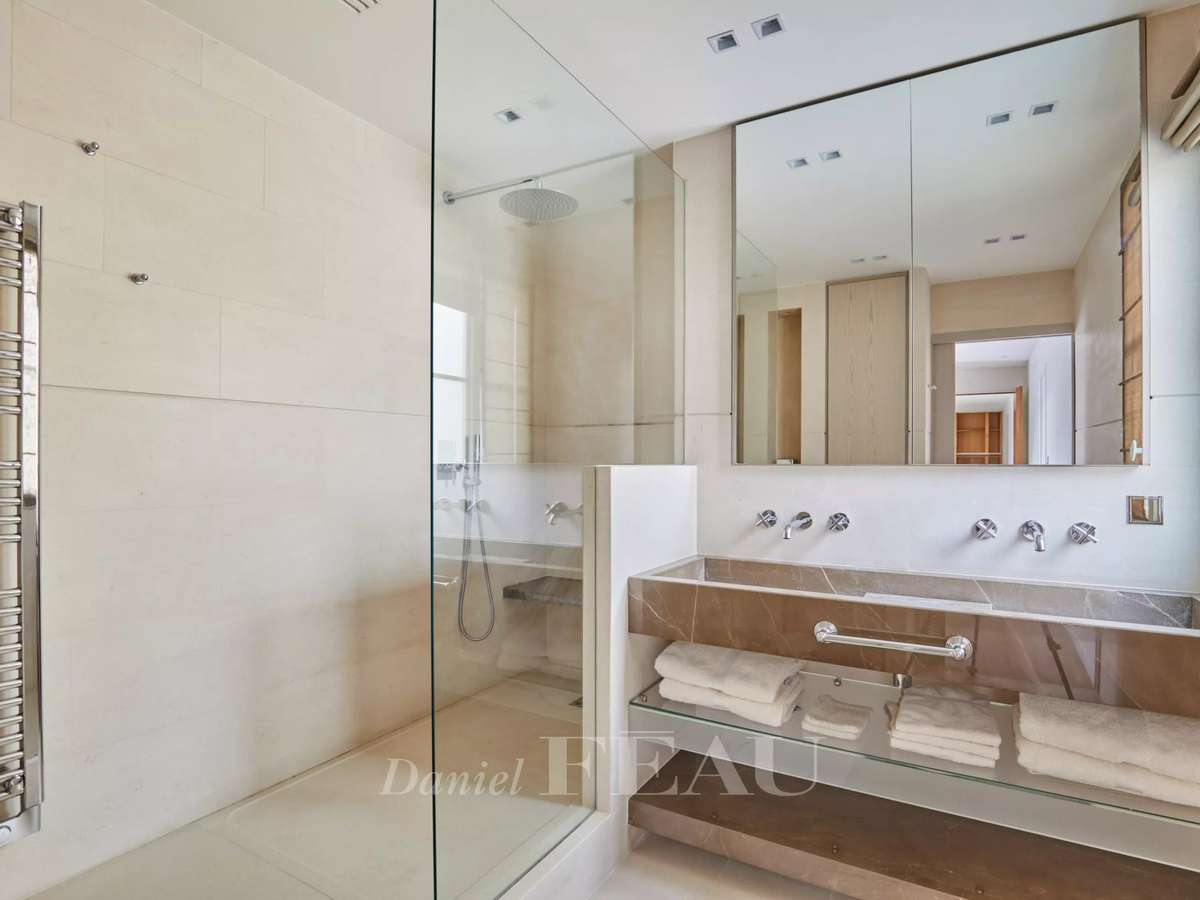 Appartement Paris 16e