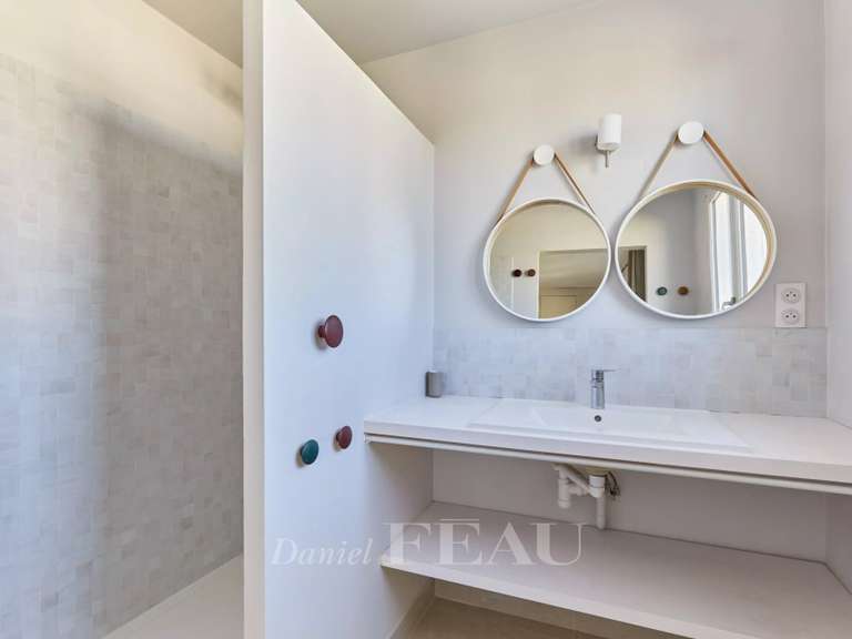 Appartement Paris 16e - 1 chambre - 72m²