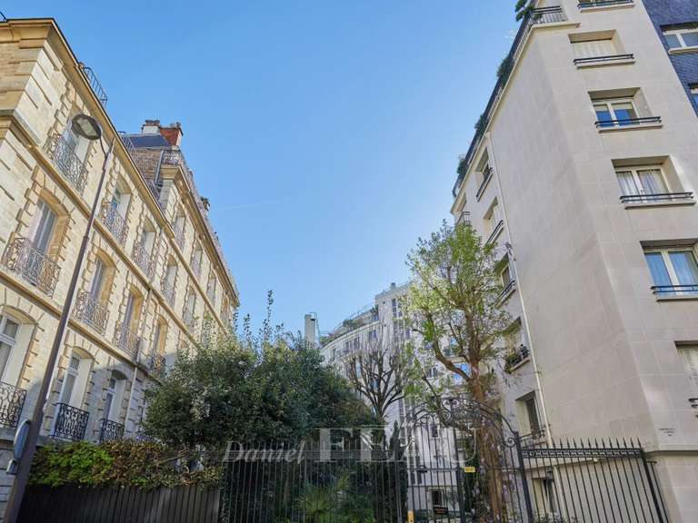 Appartement Paris 16e - 1 chambre - 72m²