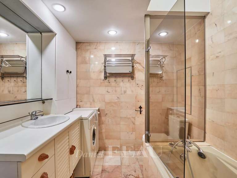 Apartment Paris 16e - 1 bedroom - 66m²