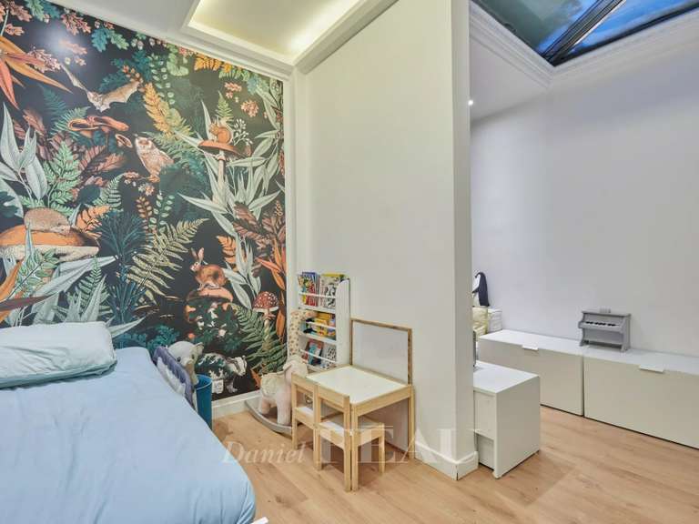 Appartement Paris 16e - 3 chambres - 119m²