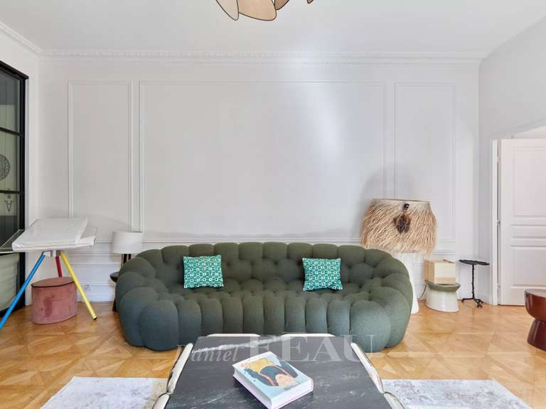 Appartement Paris 16e - 3 chambres - 119m²