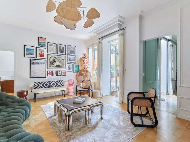 Appartement Paris 16e - 3 chambres - 119m²