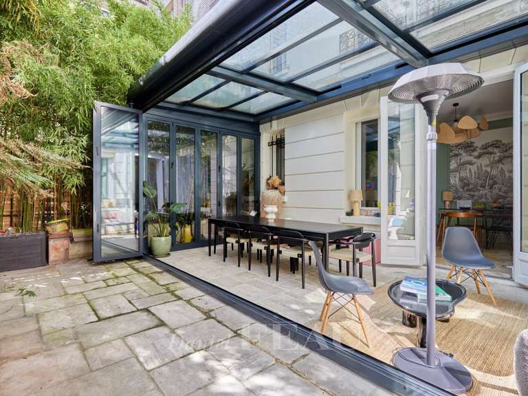 Appartement Paris 16e - 3 chambres - 119m²