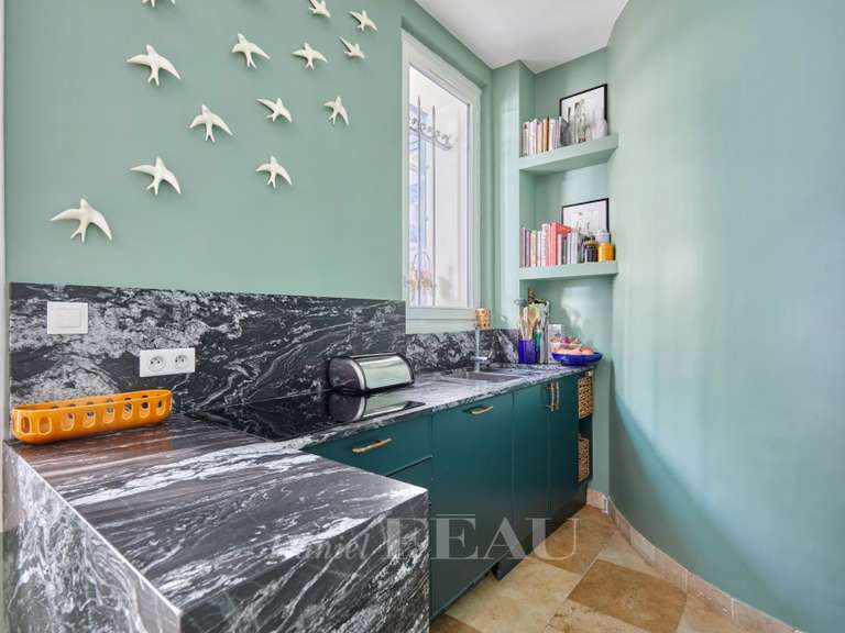 Appartement Paris 16e - 3 chambres - 119m²