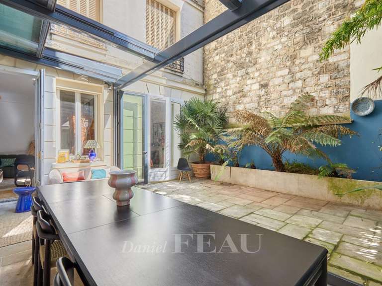 Appartement Paris 16e - 3 chambres - 119m²