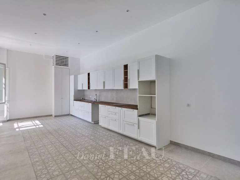 Appartement Paris 16e - 2 chambres - 236m²