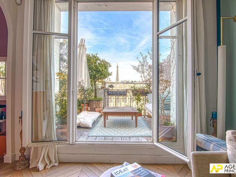 Appartement Paris 16e - 2 chambres - 65m²