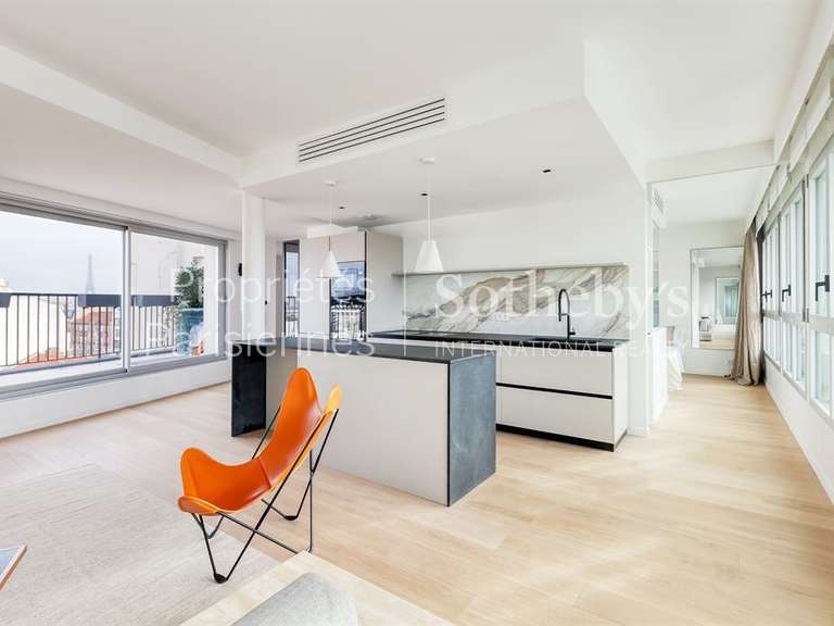 Appartement Paris 16e - 1 chambre - 77m²