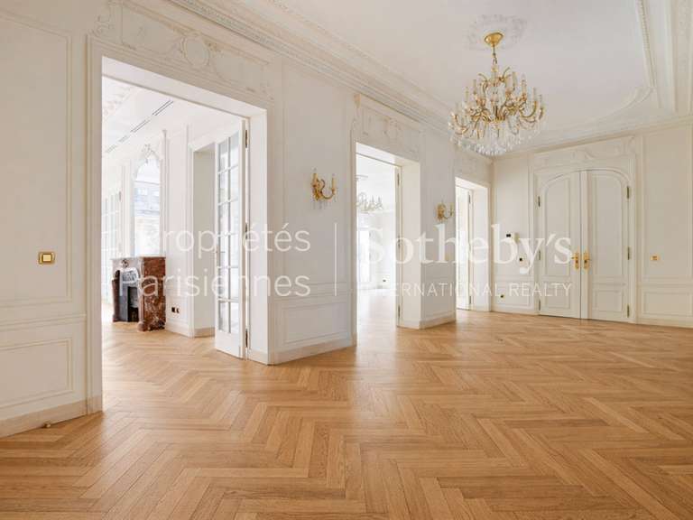 Appartement Paris 16e - 4 chambres - 219m²