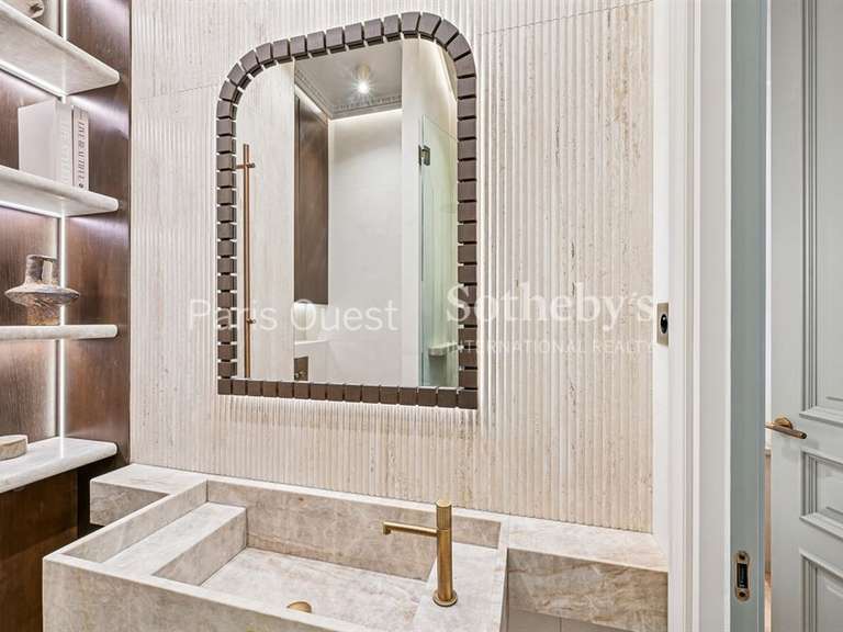 Appartement Paris 16e - 2 chambres - 72m²