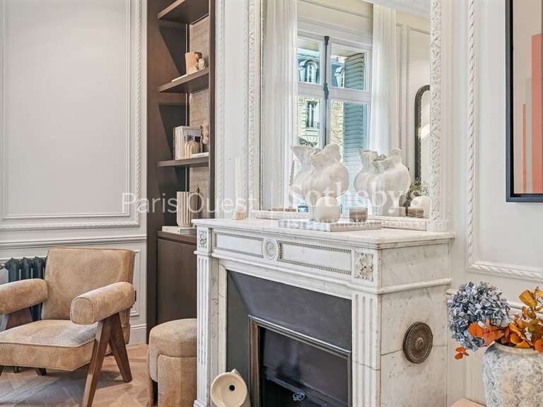 Appartement Paris 16e - 2 chambres - 72m²