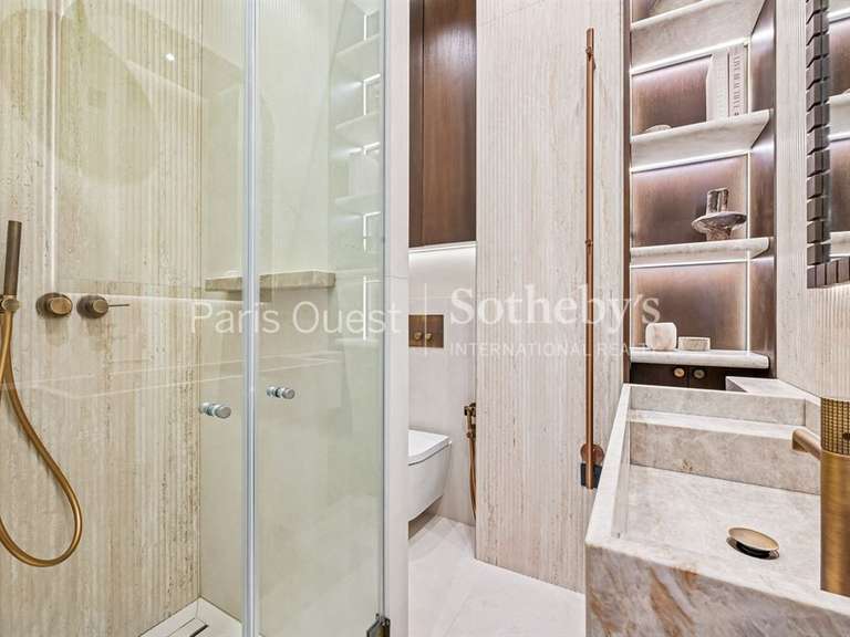 Appartement Paris 16e - 2 chambres - 72m²