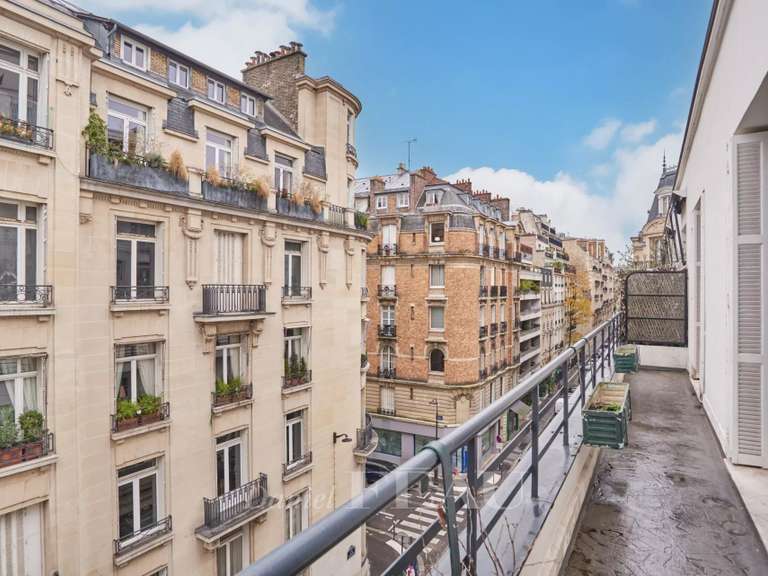 Appartement Paris 16e - 2 chambres - 100m²