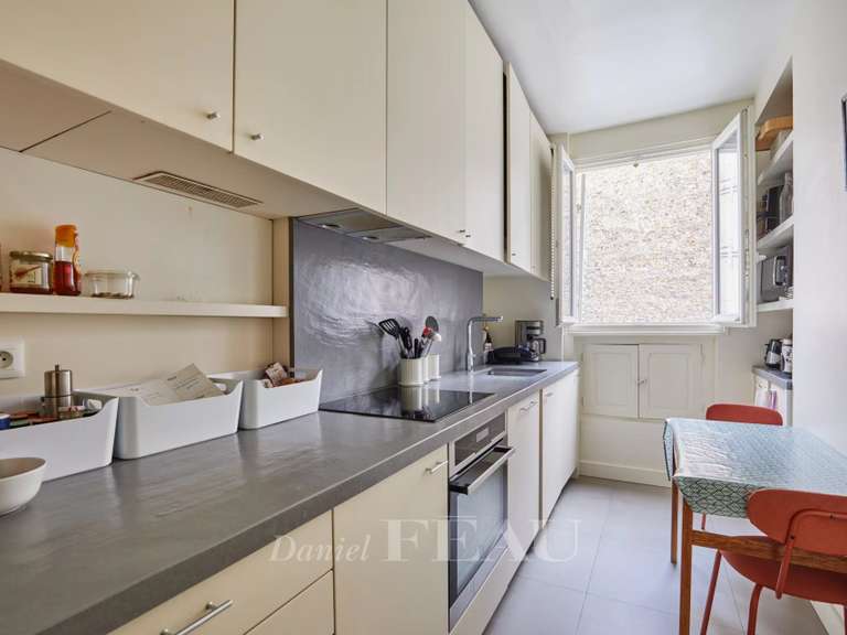 Appartement Paris 16e - 3 chambres - 112m²