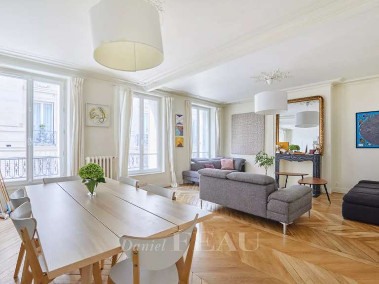 Appartement Paris 16e - 3 chambres - 112m²