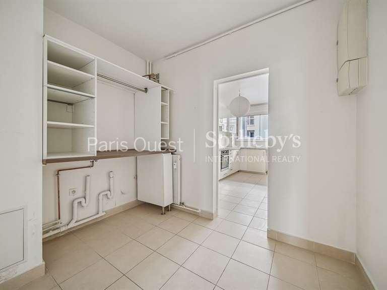Appartement Paris 16e - 1 chambre - 85m²
