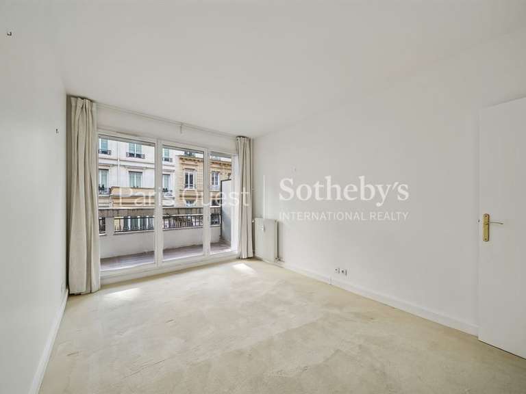Appartement Paris 16e - 1 chambre - 85m²