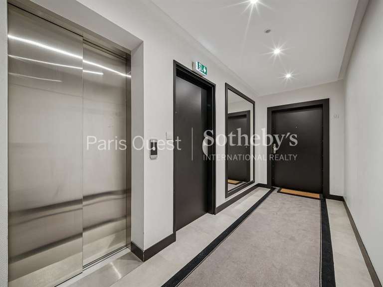 Appartement Paris 16e - 1 chambre - 85m²