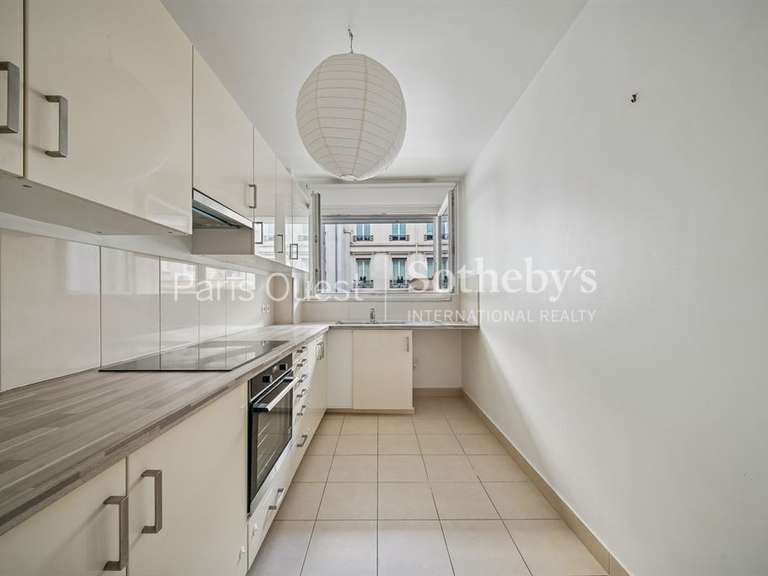 Appartement Paris 16e - 1 chambre - 85m²