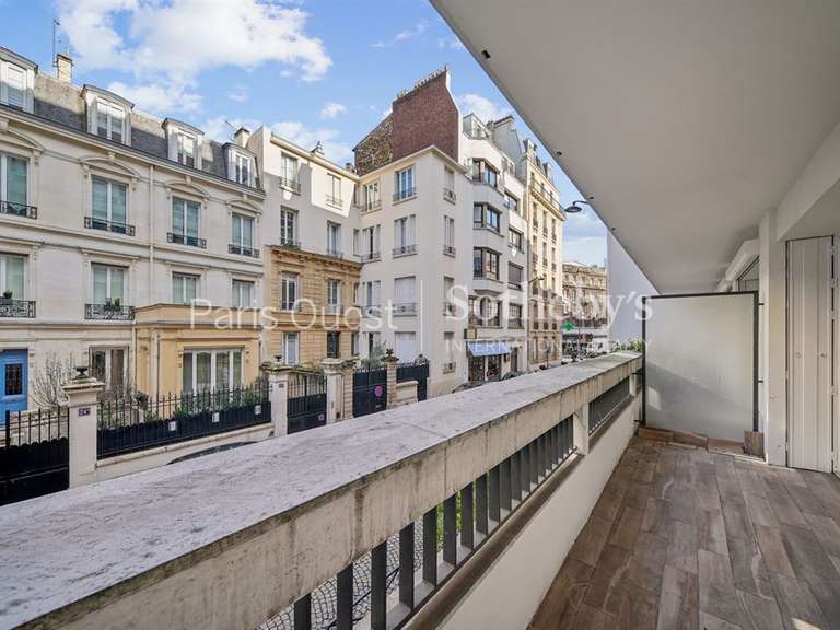 Appartement Paris 16e - 1 chambre - 85m²