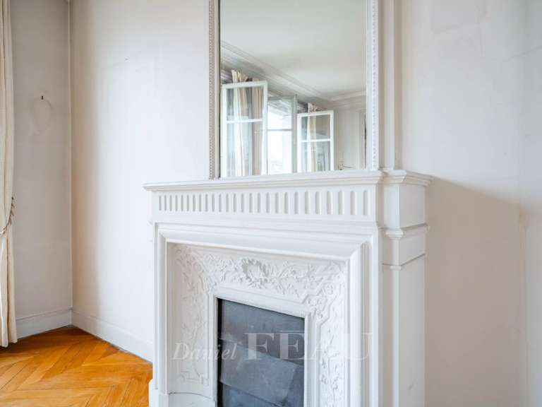 Appartement Paris 16e - 3 chambres - 170m²