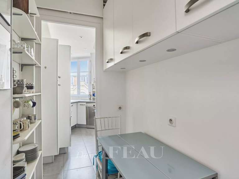 Appartement Paris 16e - 2 chambres - 73m²