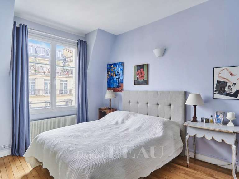 Appartement Paris 16e - 2 chambres - 73m²