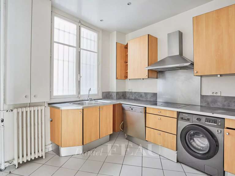 Appartement Paris 16e - 3 chambres - 196m²
