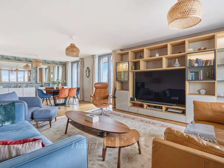 Appartement Paris 16e - 4 chambres - 205m²