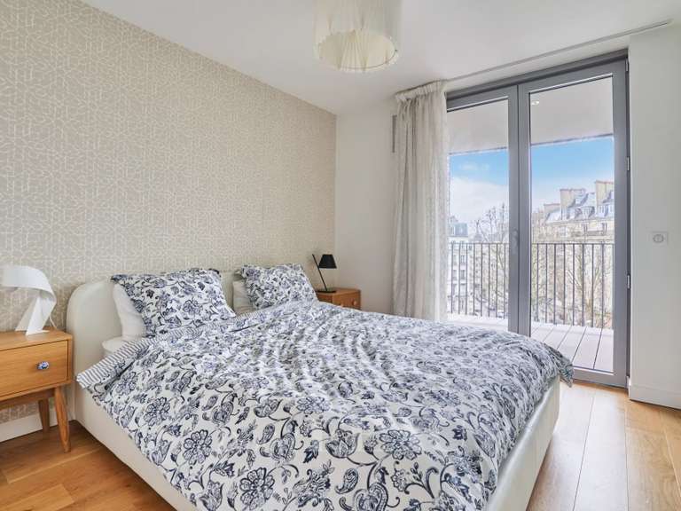 Appartement Paris 16e - 4 chambres - 205m²