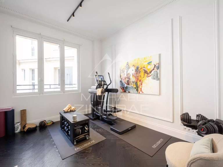 Appartement Paris 16e - 6 chambres - 347m²