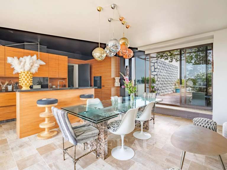 Appartement Paris 16e - 4 chambres - 270m²