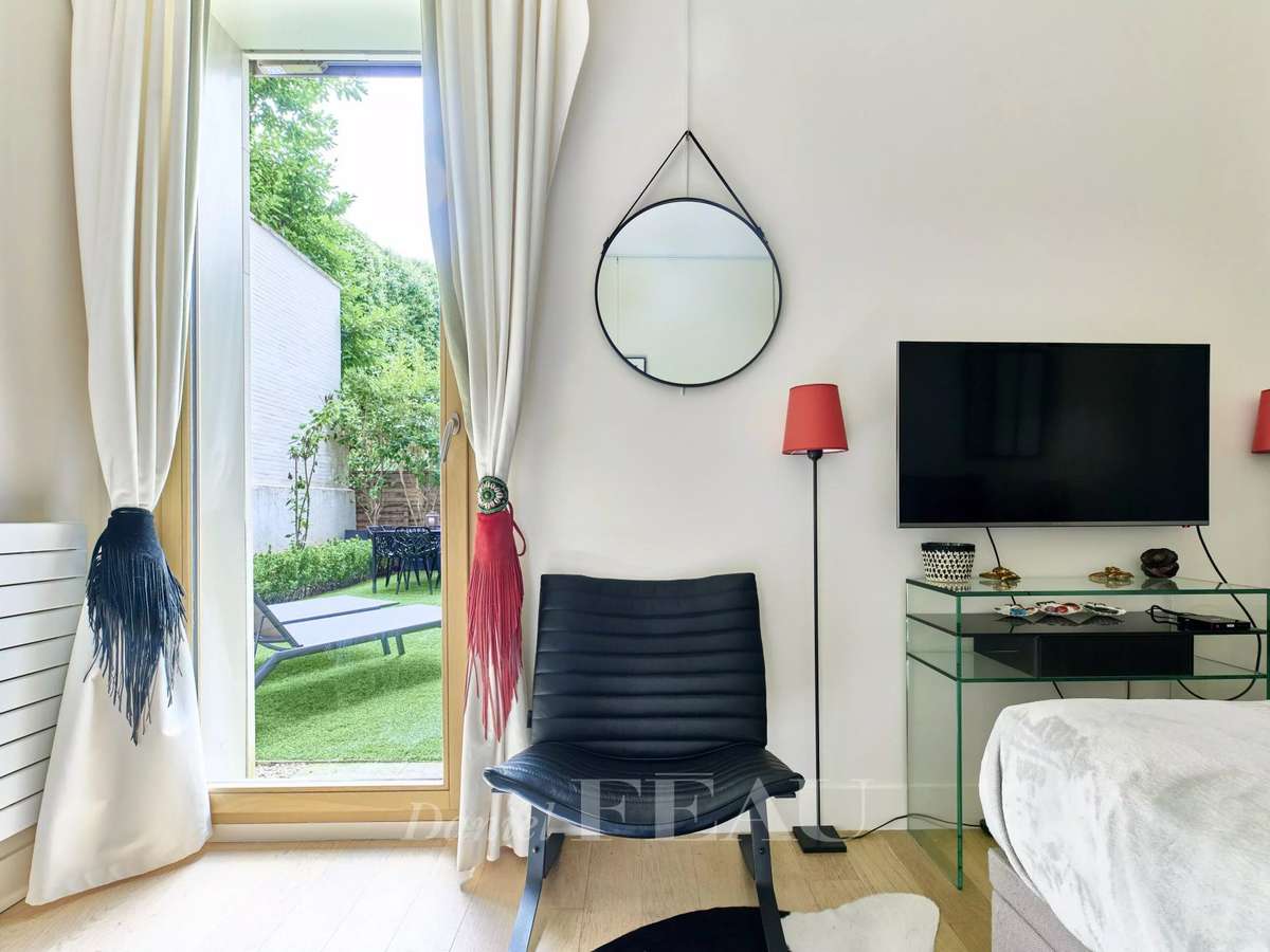 Apartment Paris 16e