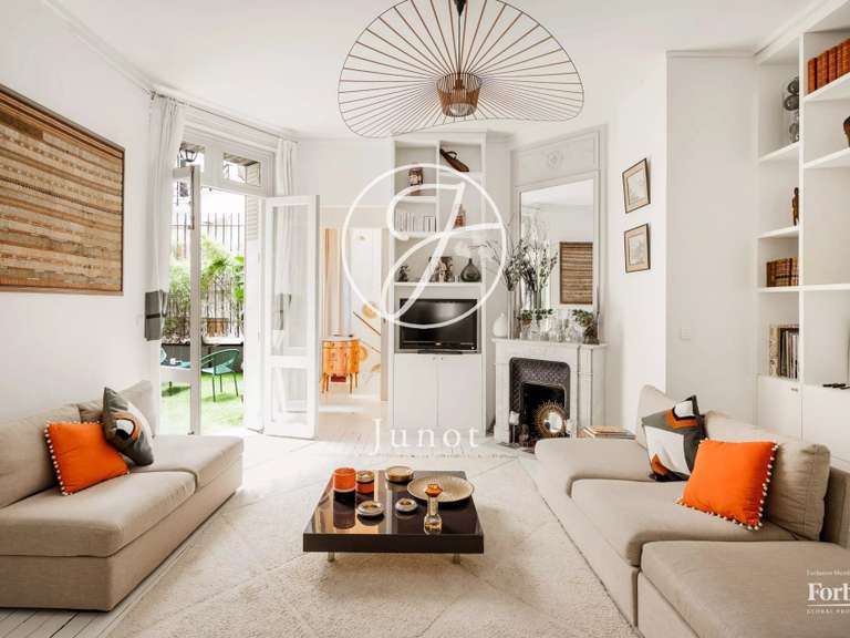 Appartement Paris 16e - 2 chambres - 79m²