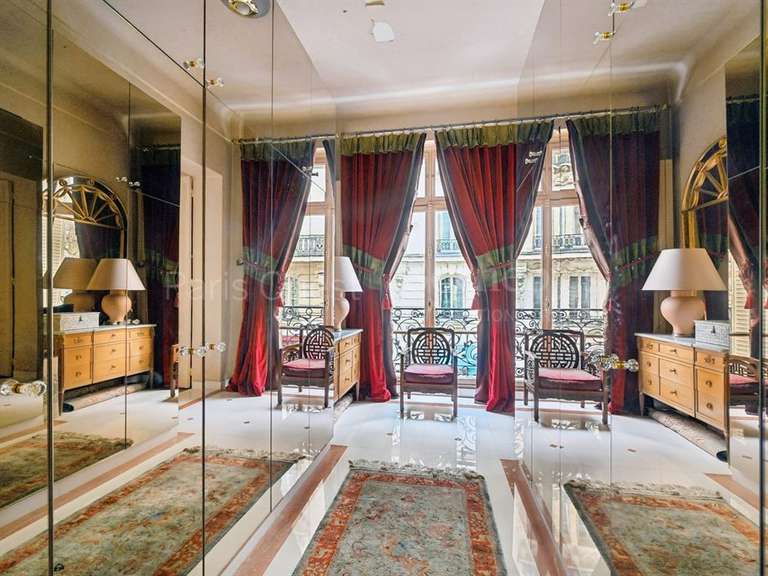 Apartment Paris 16e - 3 bedrooms - 240m²
