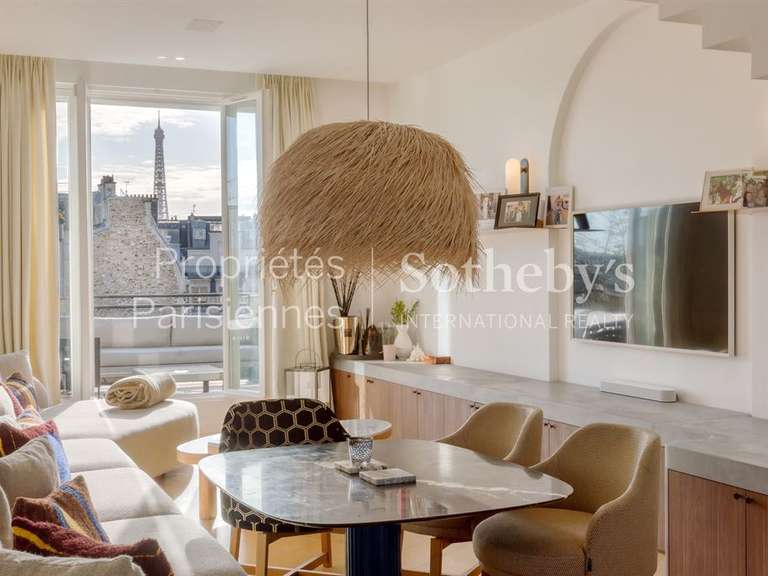 Appartement Paris 16e - 2 chambres - 95m²