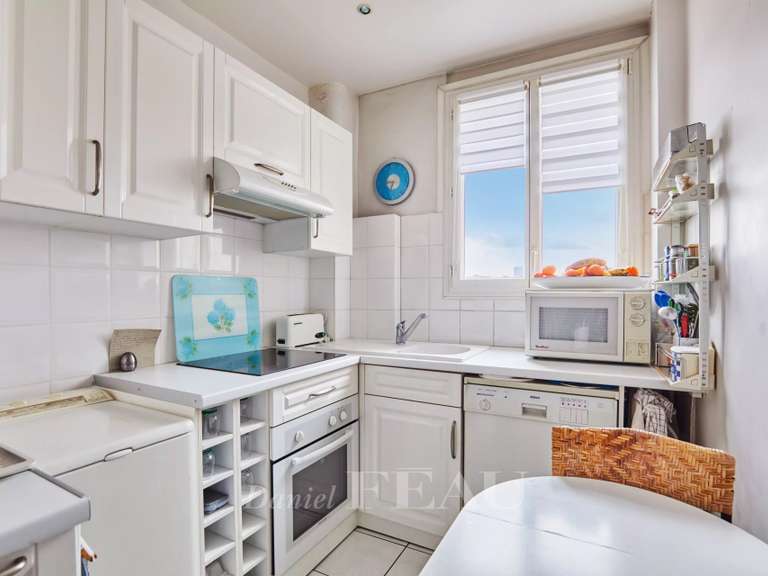 Appartement Paris 16e - 2 chambres - 97m²