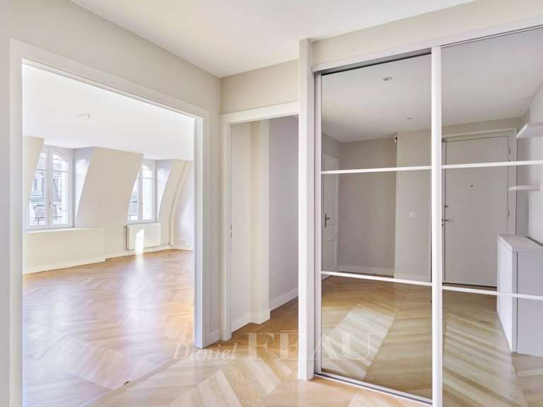 Apartment Paris 16e - 3 bedrooms - 148m²