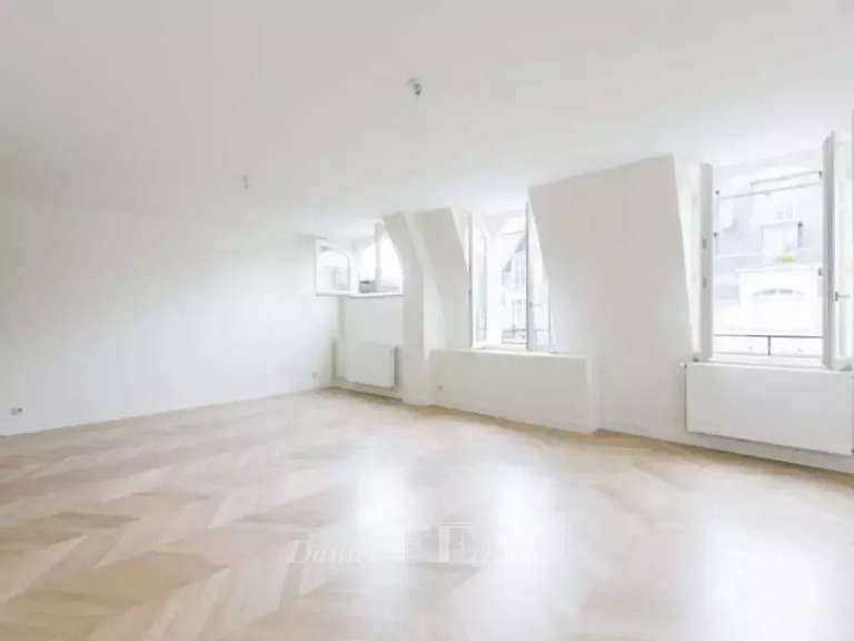 Appartement Paris 16e - 3 chambres - 148m²