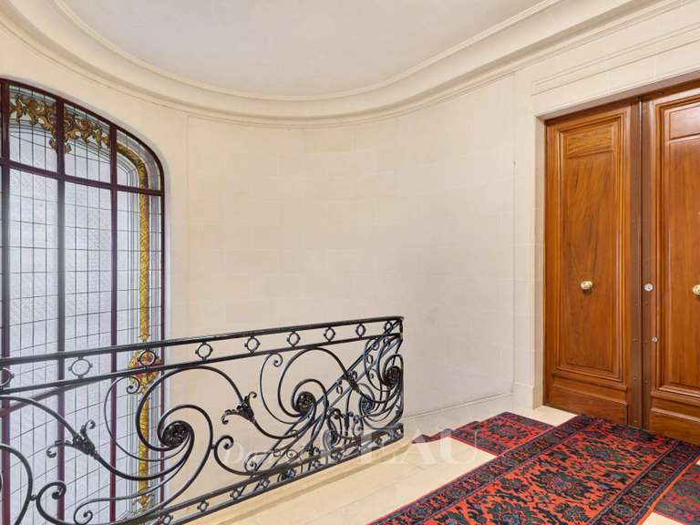 Apartment Paris 16e - 3 bedrooms - 148m²